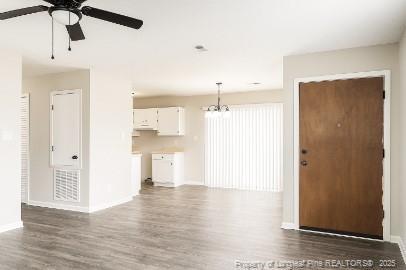 Foto del edificio - 755 Hedgelawn Way