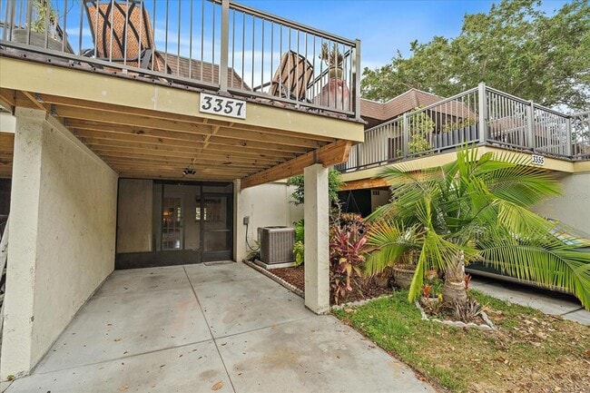 Building Photo - 3357 Ramblewood Dr N