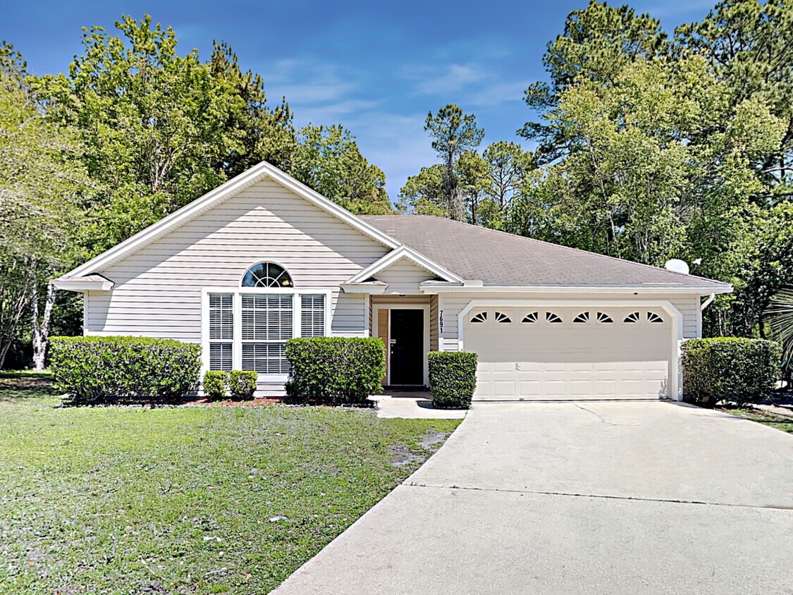 7691 Enderby Avenue E House Rental in Jacksonville, FL