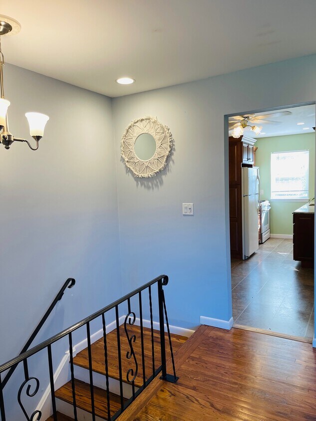entrance - 79 Regency Park