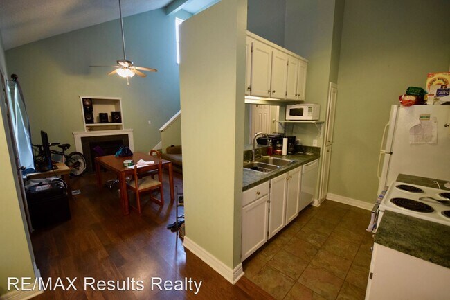 Building Photo - 3 br, 2 bath House - 1307 W Kentucky Ave.