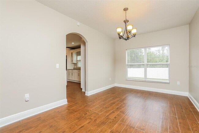 Building Photo - 207 Taranto Way