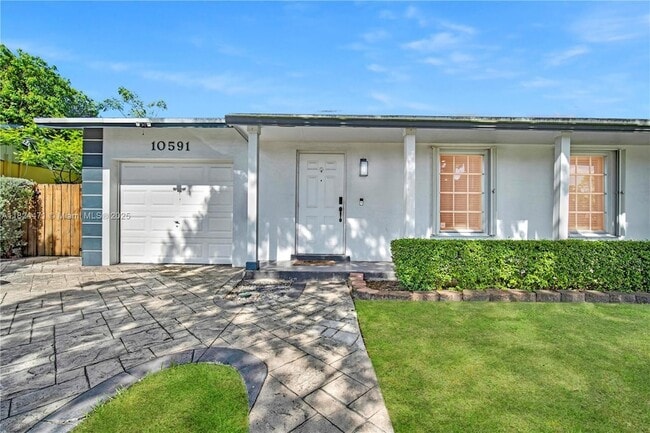 Foto del edificio - 10591 SW 122nd Ct