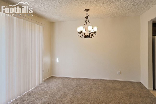 Building Photo - 2521 N Essel Dr