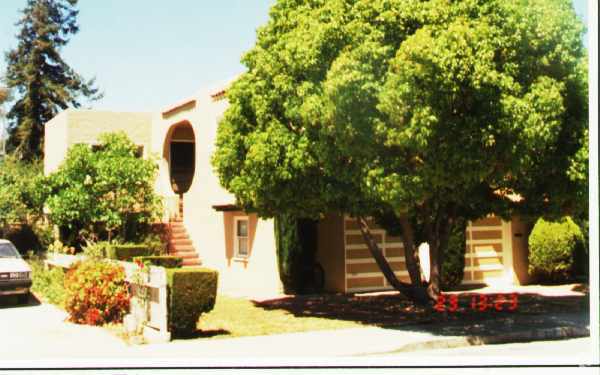 Primary Photo - 216-218 23rd Ave