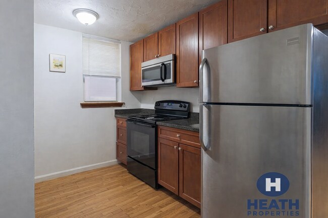 Foto del edificio - 10 Parker Hill Ave