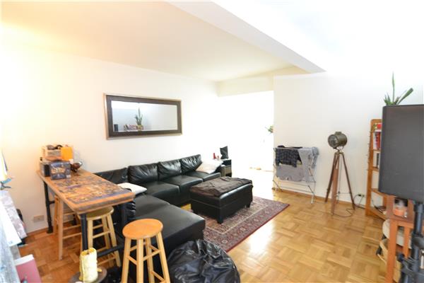 Foto del edificio - 530 E 23rd St