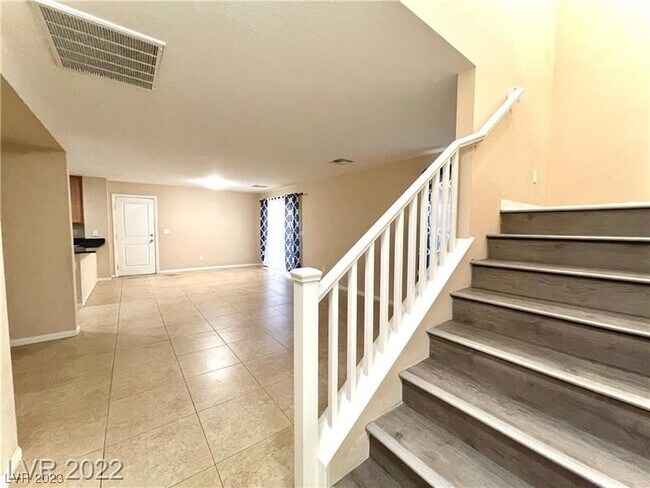 Foto del edificio - 9912 Blue Villa Ct