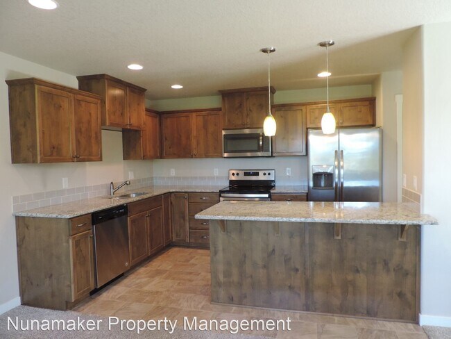 Building Photo - 3 br, 2.5 bath House - 1252 Windsong Dr