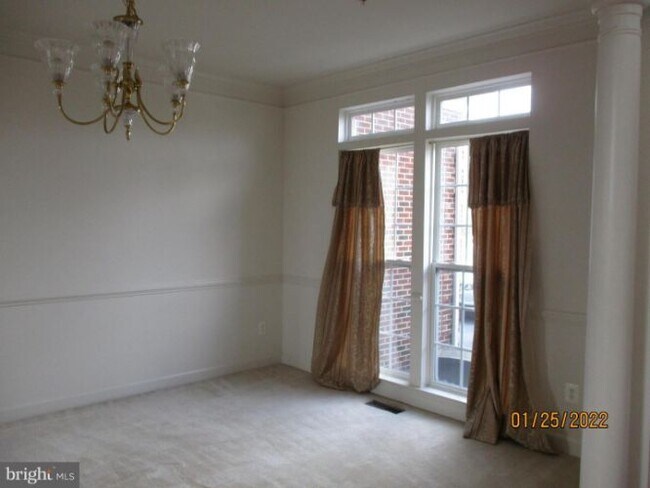 Foto del edificio - 9617 Glenkirk Way
