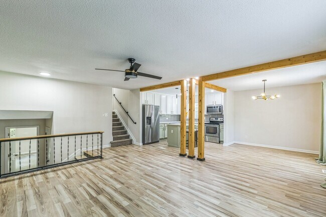 Foto del edificio - Spacious 4BR House in Fayetteville