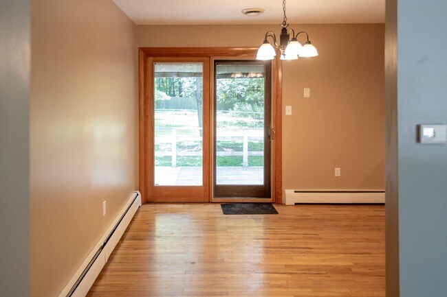Foto del edificio - Must See Ranch Single Family Home