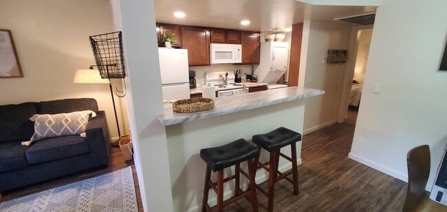 Premium D Floorplan Kitchen/Bar - Sandstone Apartment Homes