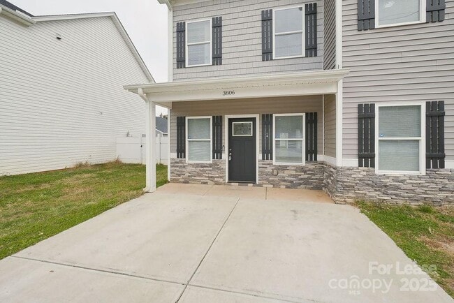 Building Photo - 3806 Freedom Dr