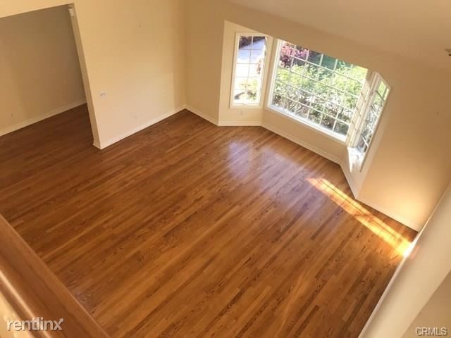 Building Photo - 5 br, 4 bath House - 824 Larchwood Dr