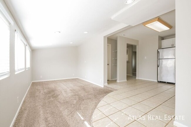 Foto del edificio - 1710 Hoffman Way