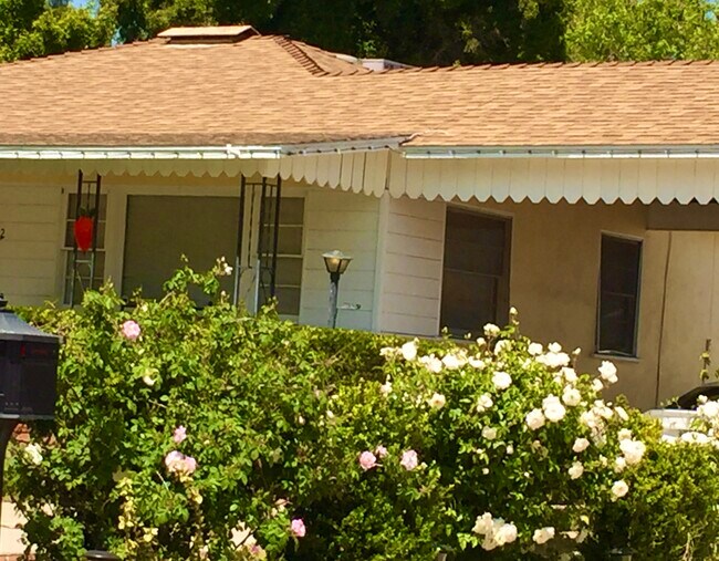 Building Photo - 1622 Bellevue Rd
