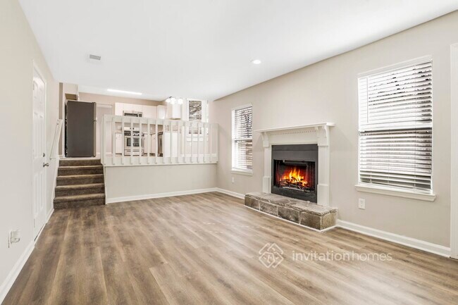 Building Photo - 5465 Winslow Crossing N