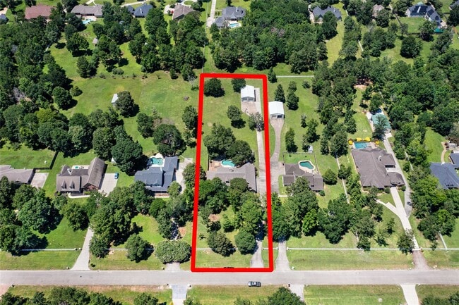 Building Photo - 15680 Connie Ln