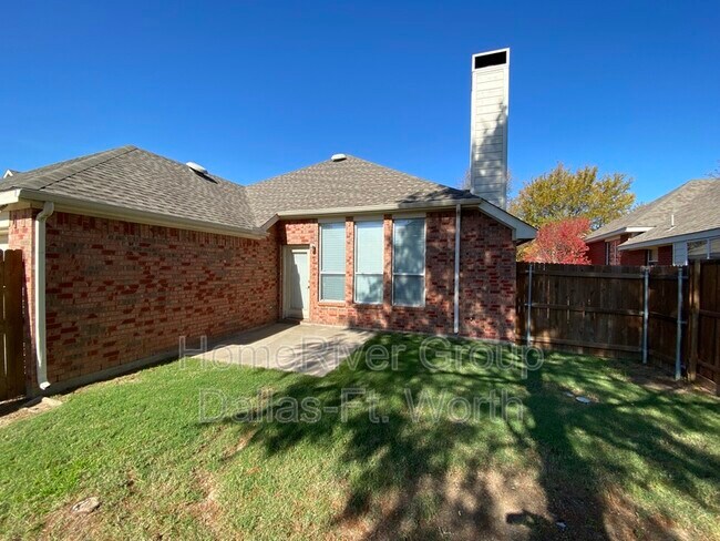 Foto del edificio - 7199 Bramblebush Dr