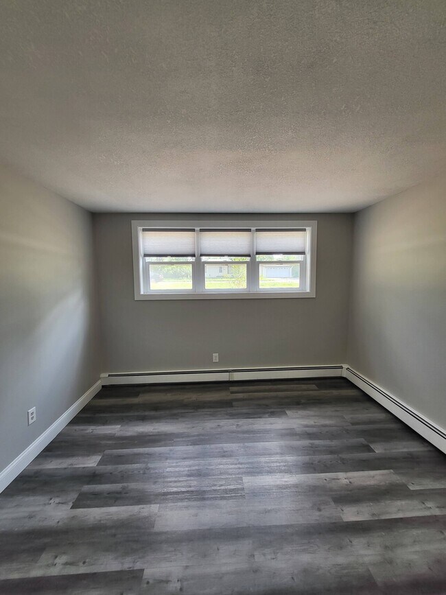 9110 Nicollet Ave, Bloomington, MN 55420 House Rental in Bloomington