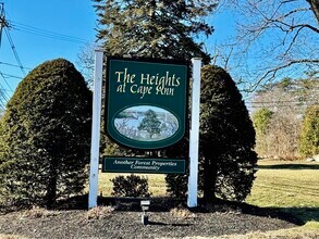 Building Photo - 145 Essex Ave