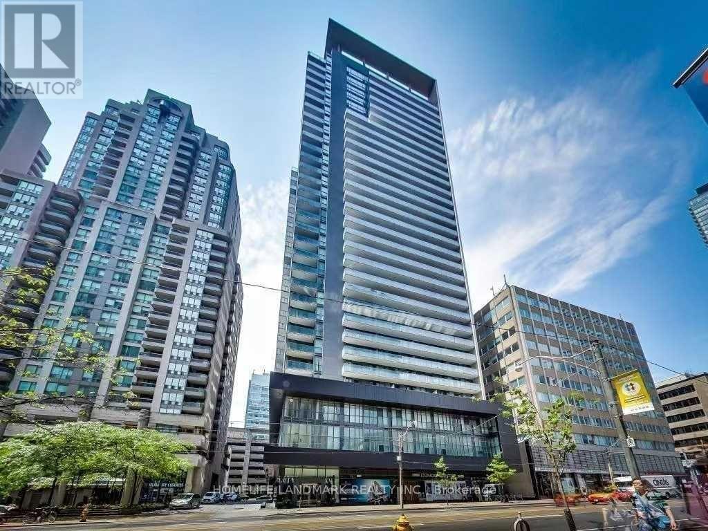 Photo principale - 770-1770 Bay St.
