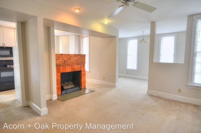 Foto del edificio - 3 br, 2.5 bath House - 402 Oak Avenue