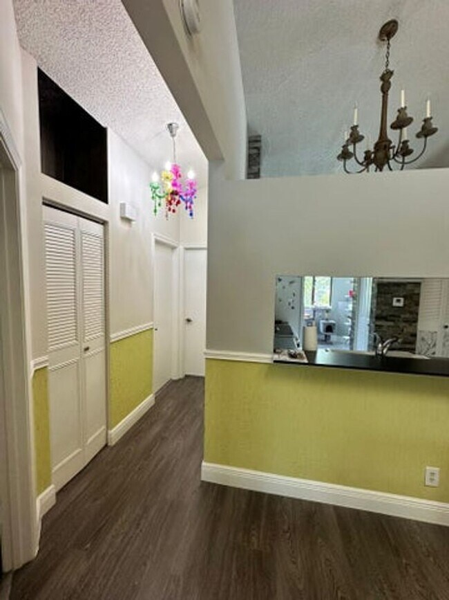 Foto del edificio - 108 Harbour Pointe Way