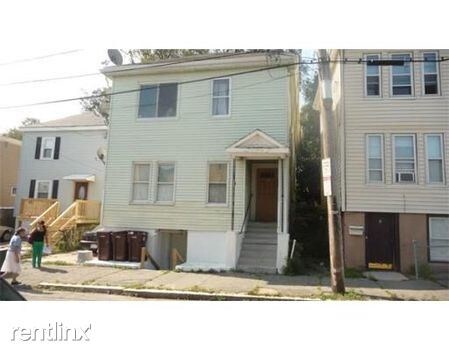 Primary Photo - 17 Garfield Ave