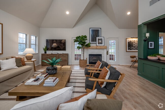 Interior Photo - zLandmark at Wynton Pointe