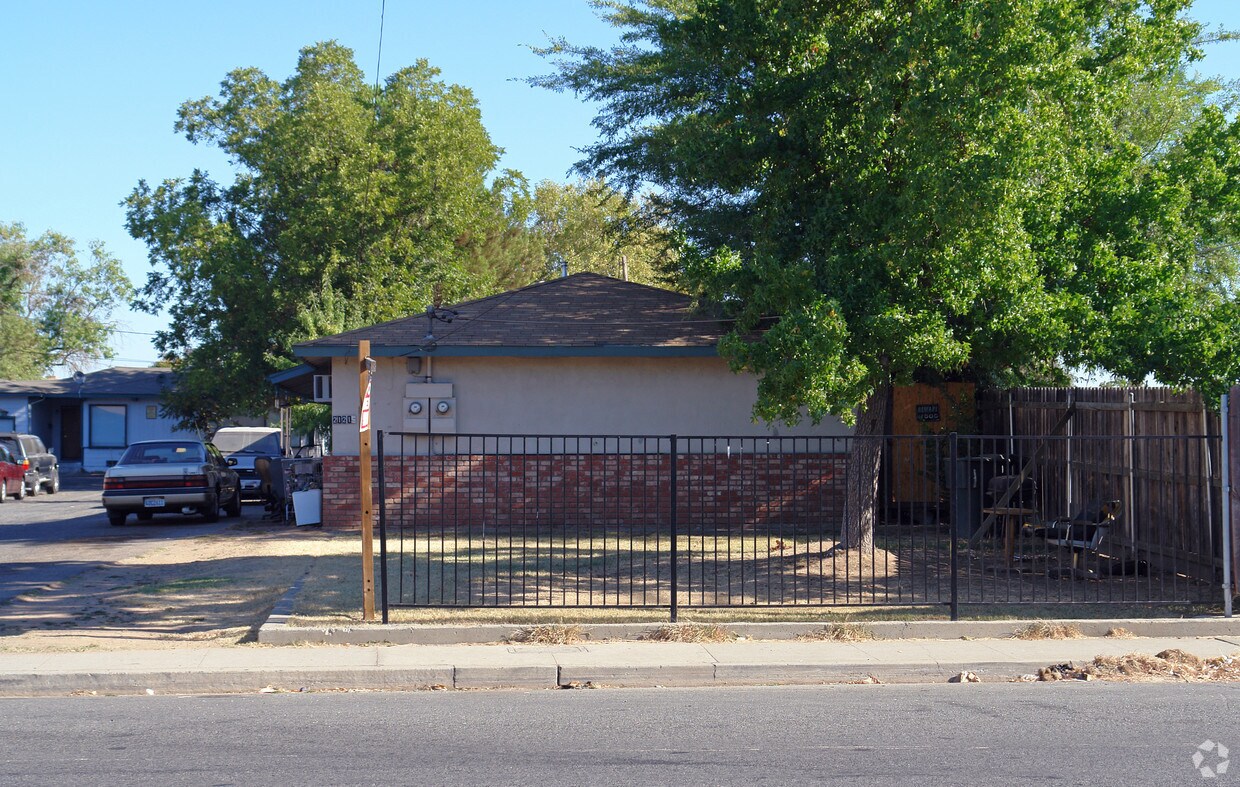 Foto del edificio - 2121 Grand Ave