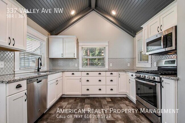 Foto del edificio - 337 Valley Ave NW