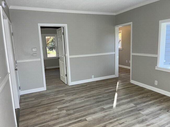 Foto del edificio - 2220 S 1st Ave