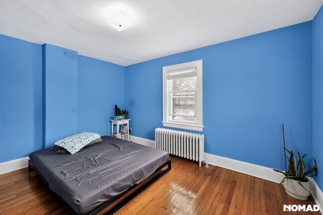 Foto del edificio - 96 Kenwood Ave