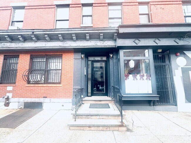 Foto del edificio - 336 4th St