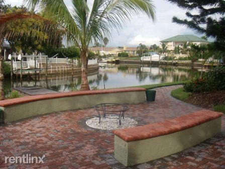Building Photo - 917 Apollo Beach Blvd