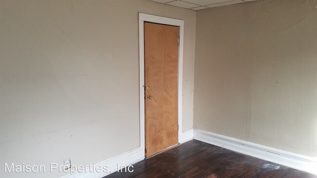 Building Photo - 46 Harlem St