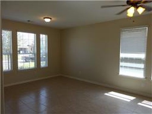 Foto del edificio - 16927 Jelly Park Stone Dr