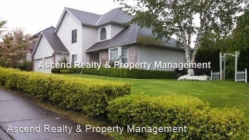 Foto principal - 4 br, 2.5 bath House - 29799 SW Camelot St