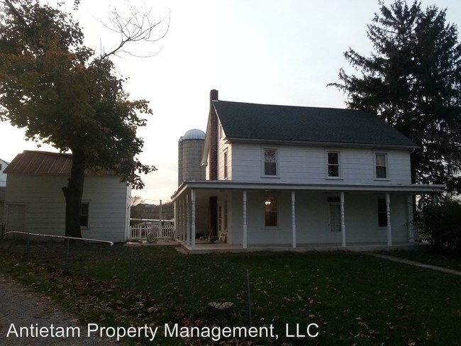 Building Photo - 3 br, 1 bath House - 12726 Unger Road