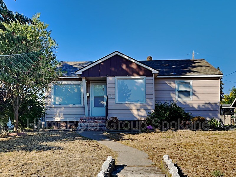 Primary Photo - 1414 W Gordon Ave