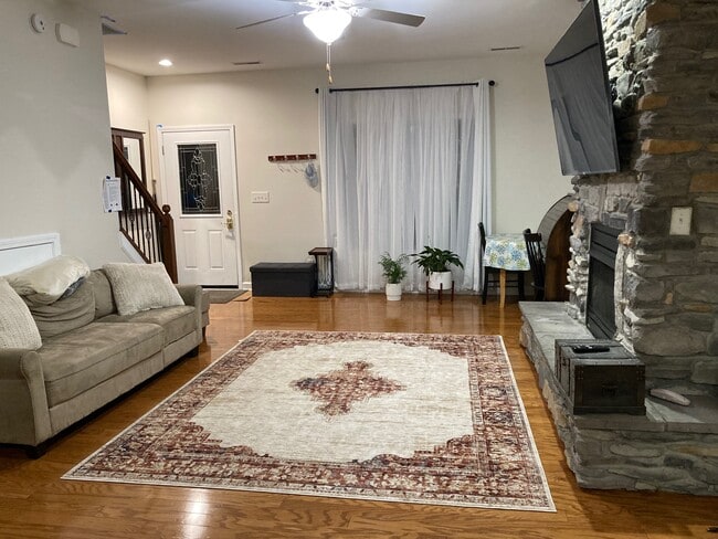 Living room - 213 Regency Point Path