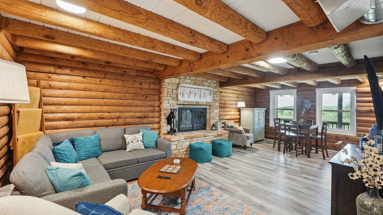 Primary Photo - 205 Bravo Rd