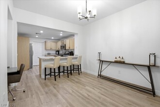 Building Photo - 10231 Deerfield Beach Ave