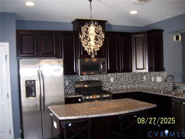 Foto del edificio - 11328 Sadler Walk Ln