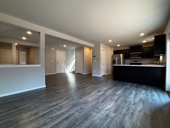 Foto del edificio - 18740 108th Ave E