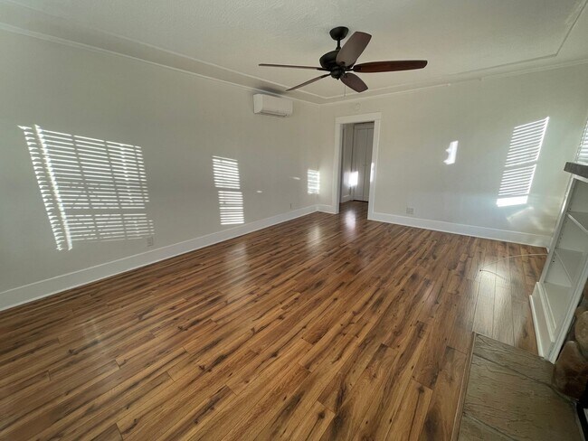 Building Photo - 4019 Alabama St