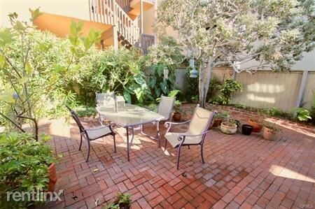 2 br 1 bath house 126 8th st hermosa beach ca building photo