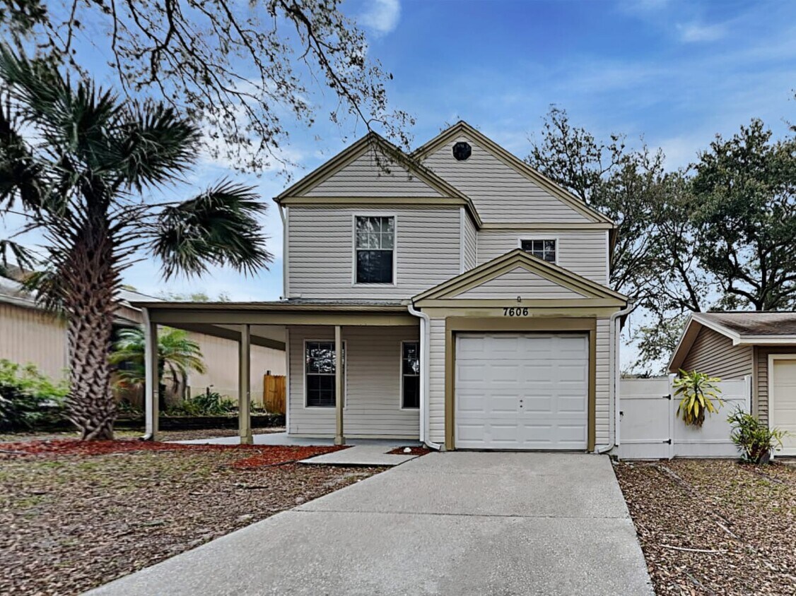 Primary Photo - 7606 Glades Ct